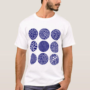 Camiseta Círculos Decorativos - Azul Marino y Blanco