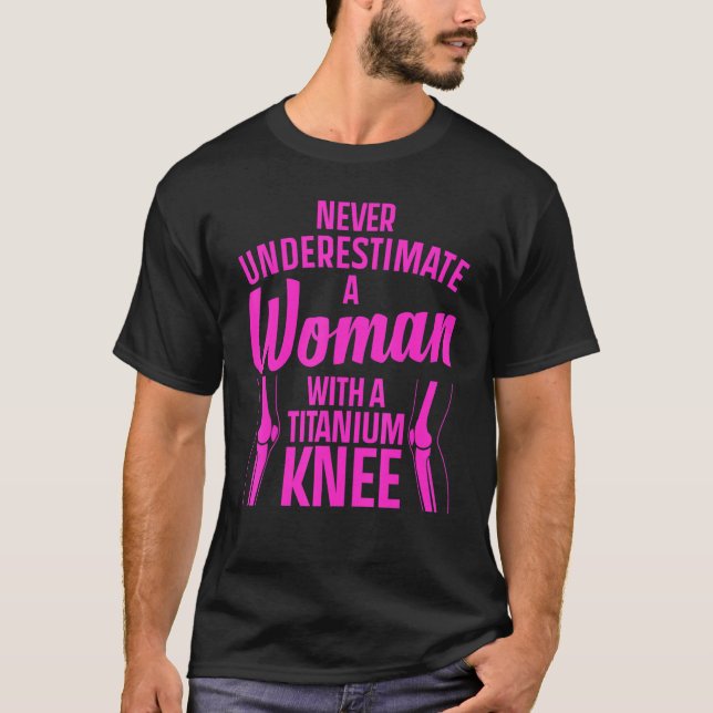 Camiseta Cirugía de rodilla de titanio para mujeres Recuper (Anverso)