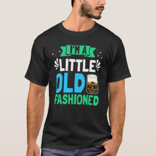 Camiseta Cita de bebida antigua de moda Bebida Whiskey Drin