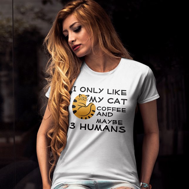 Camiseta Cita divertida de Introverts me gusta solamente el (Subido por el creador)