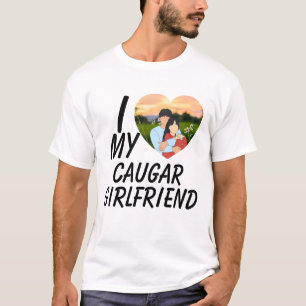 Camiseta Cita divertida de novia mayor enamorada de mi puma