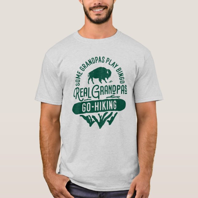 Camiseta Cita divertida de senderismo para abuelo y papá (Anverso)