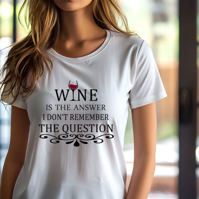 Camiseta Cita divertida el famoso lema de bebedores de vino (Subido por el creador)