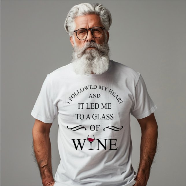 Camiseta Cita divertida el famoso lema de bebedores de vino (Subido por el creador)