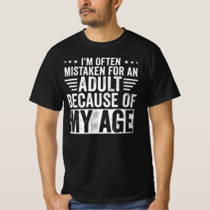 Camiseta Cita divertida para adultos – “A menudo me confund