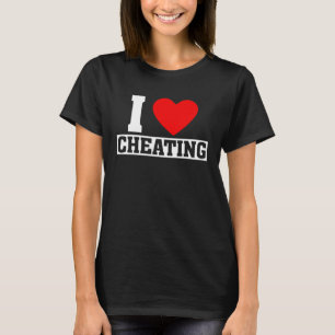 Camiseta Cita engañosa que me encanta engañar y me duele el