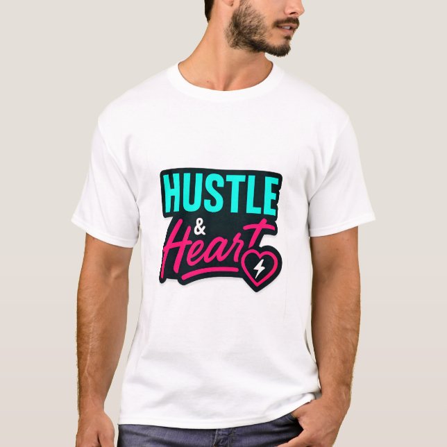 Camiseta Cita Inspiradora de presupuesto de corazón y agita (Anverso)