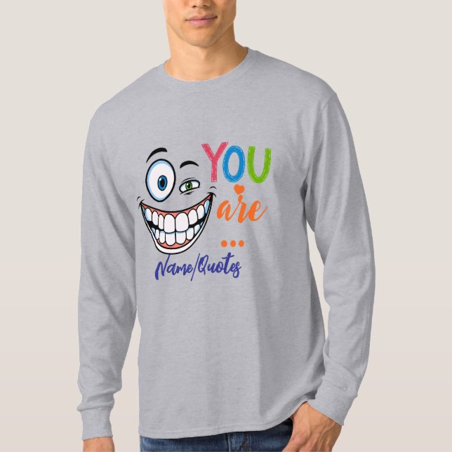 Camiseta Cita Mínimamente Sarcástica (Anverso)