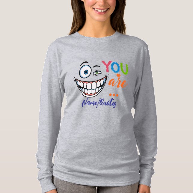 Camiseta Cita Mínimamente Sarcástica (Anverso)