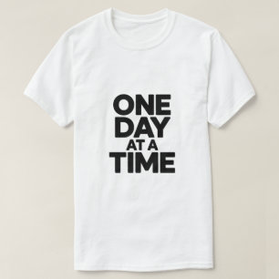 Camiseta Cita Motivacional Mínima Un Día a la Vez