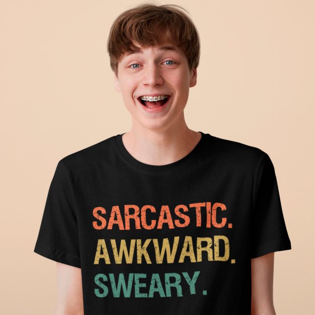 Camiseta Cita retro satírica incómoda y graciosa (Subido por el creador)