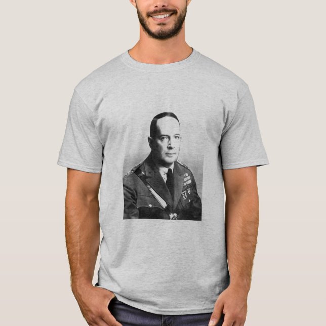 Camiseta Cita y pictur de Douglas MacArthur… (Anverso)