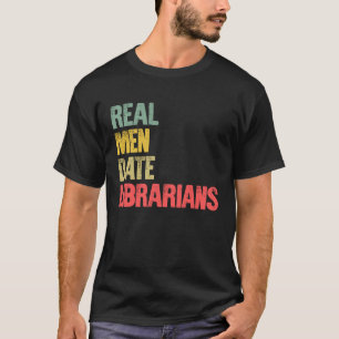Camiseta Citas divertidas con hombres reales con biblioteca