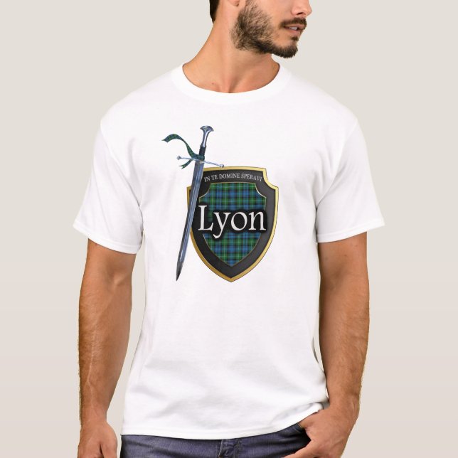 Camiseta Clan Lyon Tartan Scottish Shield & Sword (Anverso)