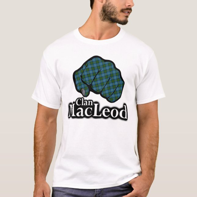 Camiseta Clan MacLeod Scotland Proud Tartan Fist (Anverso)