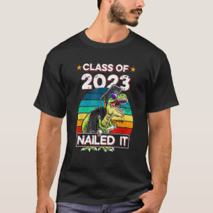 Camiseta Clase De 2023 Rex Dinosaur Graduation Cap