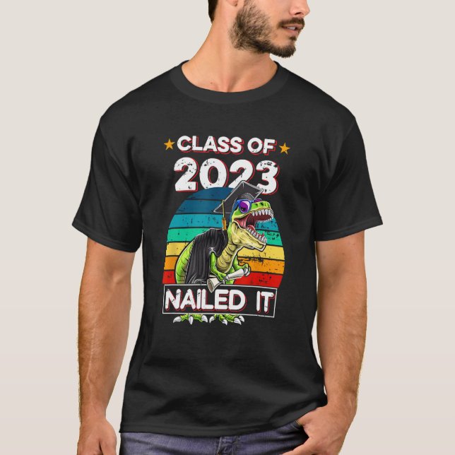 Camiseta Clase De 2023 Rex Dinosaur Graduation Cap (Anverso)