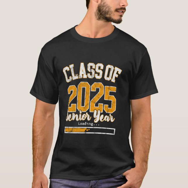 Camiseta Clase de 2025 Senior Loading Funny Senior 202 (Anverso)