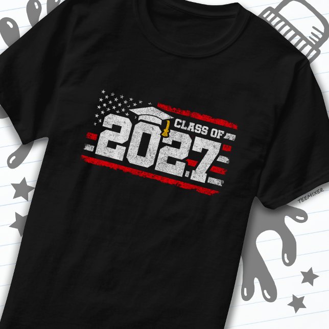 Camiseta Clase de 2027 Graduación Bandera Americana Senior  (Subido por el creador)
