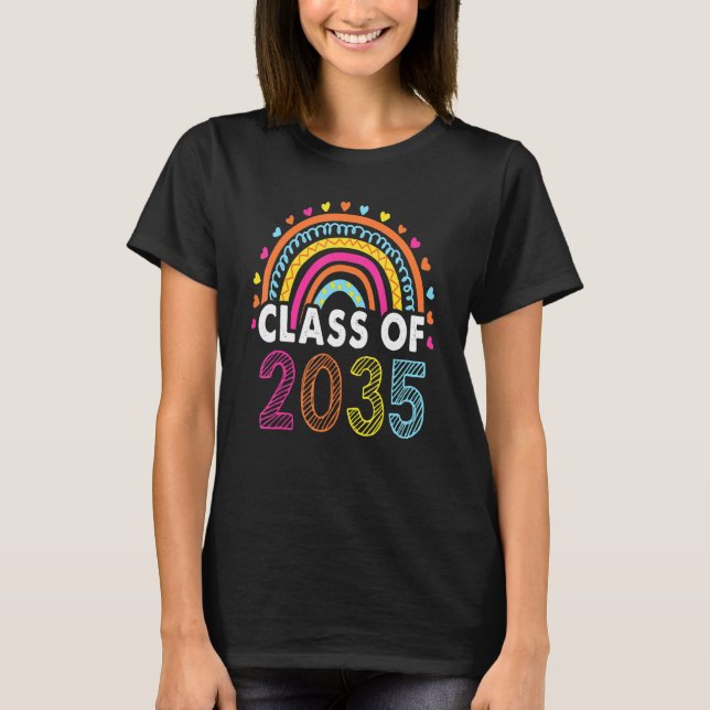 Camiseta Clase De 2035 Graduado Preescolar De Color Arcoiri (Anverso)
