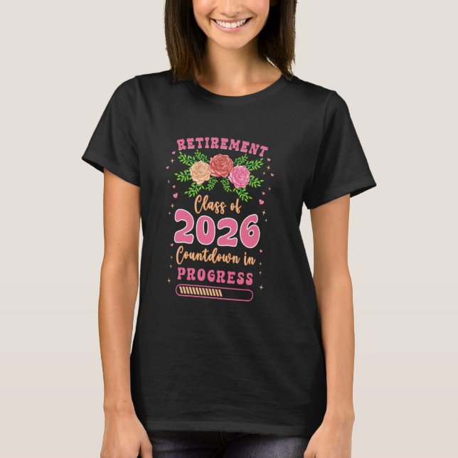 Camiseta Clase de Maestros Jubilados de 2026 Progreso de cu (Anverso)