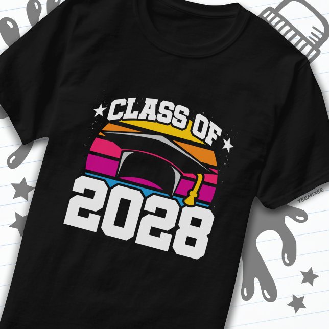 Camiseta Clase Superior 2028 de Graduation Retro Sunset de  (Subido por el creador)