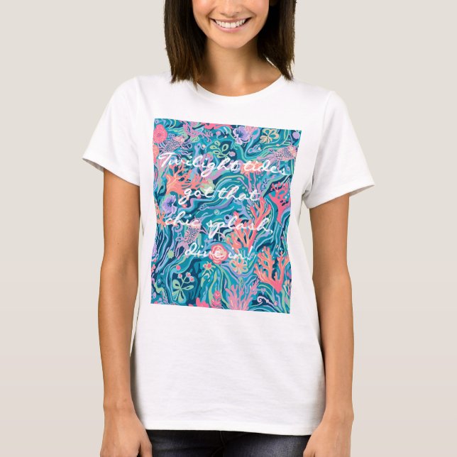 Camiseta clásica con gráfico elegante (Anverso)