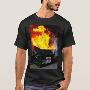 Camiseta Clásica de Fuego contra Dumpster