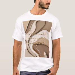Camiseta clásica en un gráfico abstracto elegante
