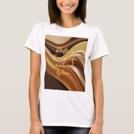 Camiseta clásica en un gráfico abstracto elegante