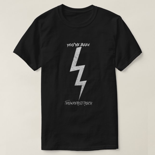 Camiseta Clásica estremecedora (Diseño del anverso)