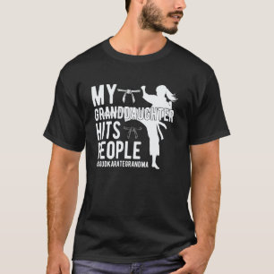 Camiseta Clásico Mi Nieta Karate Abuela Karate Abuela