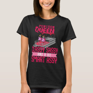 Camiseta Clásico Sassy Pontoon Bote Queen Flamingo Lake Riv