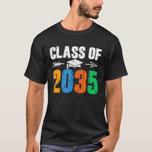 Camiseta Class of 2035 First Day of School Graduation (Anverso)