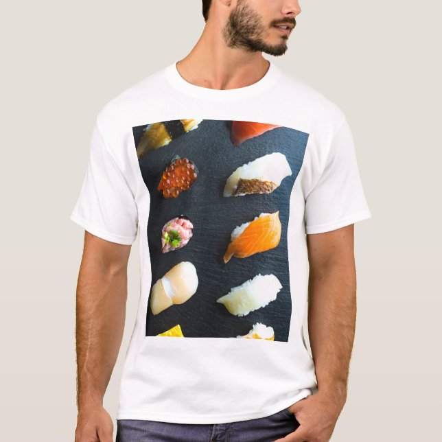 Camiseta Classic Sushi Set – 10 classic pieces on a stone p (Anverso)