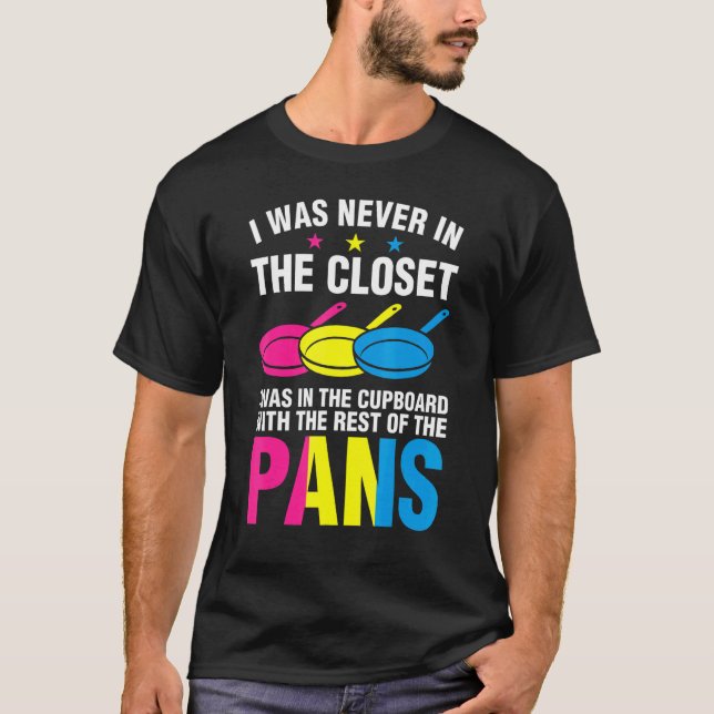 Camiseta Closet Cupboard Pansexual Pans Rainbow LGBTQ Gende (Anverso)