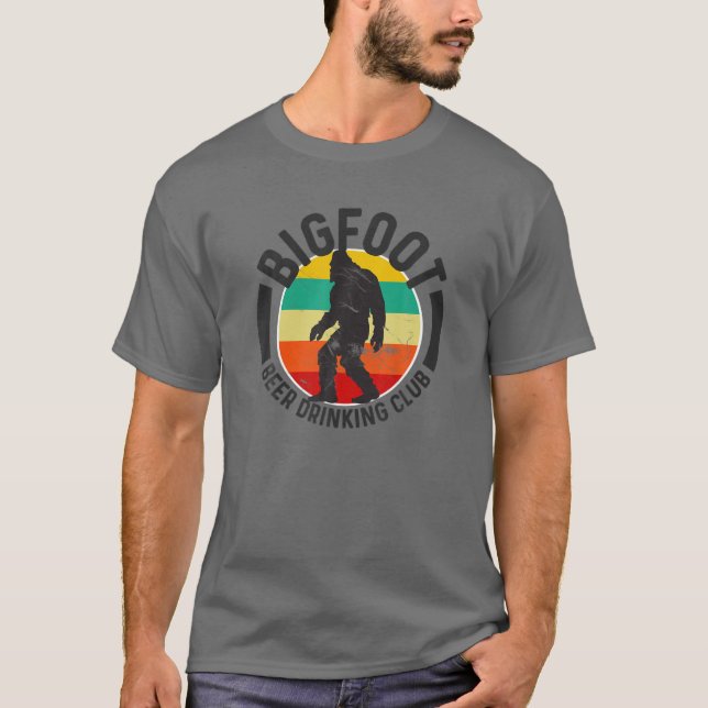 Camiseta Club de Beer Bigfoot Retro Sasquatch (Anverso)