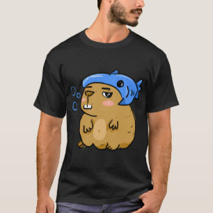 Camiseta Club de Gorras de Animales Torpes - Capybara Pez