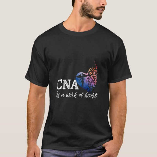 Camiseta CNA It's A Work Of Heart Certified Nurses Day Nurs (Anverso)