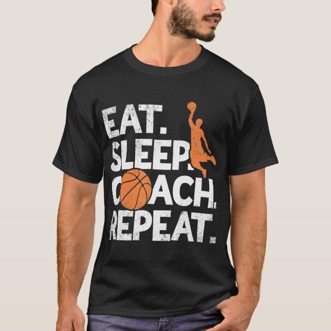 Camiseta Coach Basketball Repeat Assistant Come Sleep (Anverso)