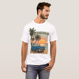 Camiseta Coche azul clásico en una playa tropical al atarde