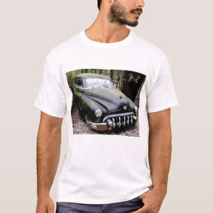 Camiseta Coche negro de Buick con el musgo