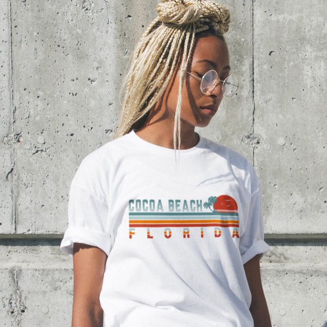 Camiseta Cocoa Beach Florida Retro Sunset Souvenirs 60 (Subido por el creador)