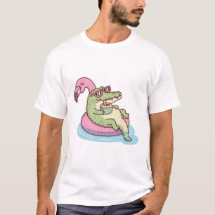 Camiseta Cocodrilo escalofriante en el suelo de la piscina 