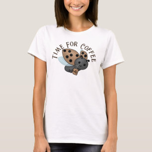 Camiseta Coffee Drinking Ladybug T-Shirt