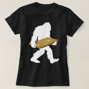 Camiseta Cojín de Cornhole de pie de playa Toss Sasquatch