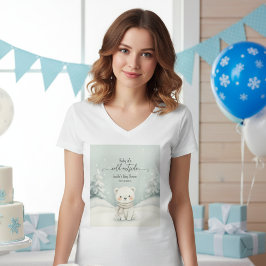 Camiseta Cold Outside Winter Gender Neutral Baby Shower
