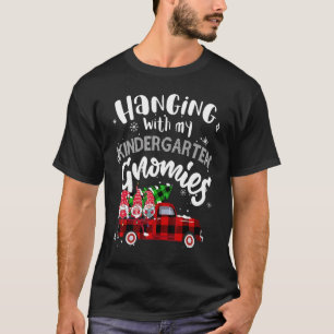 Camiseta Colgando con Gnomies de jardín de infantes Navidad