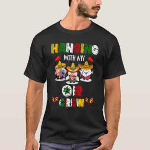 Camiseta Colgando Con Mi Enfermera Gnomo De Or