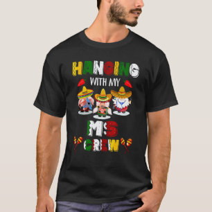 Camiseta Colgando Con Mi Enfermera Gnomos Tripulación